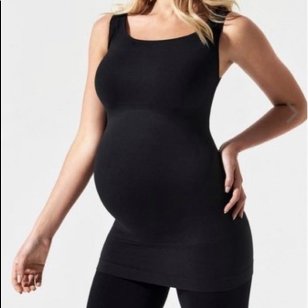Michael Stars Maternity tee
